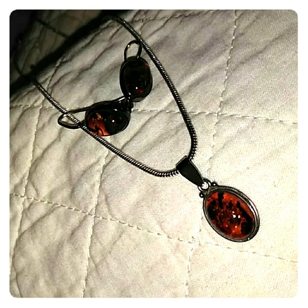 amber necklace & earrings, silver